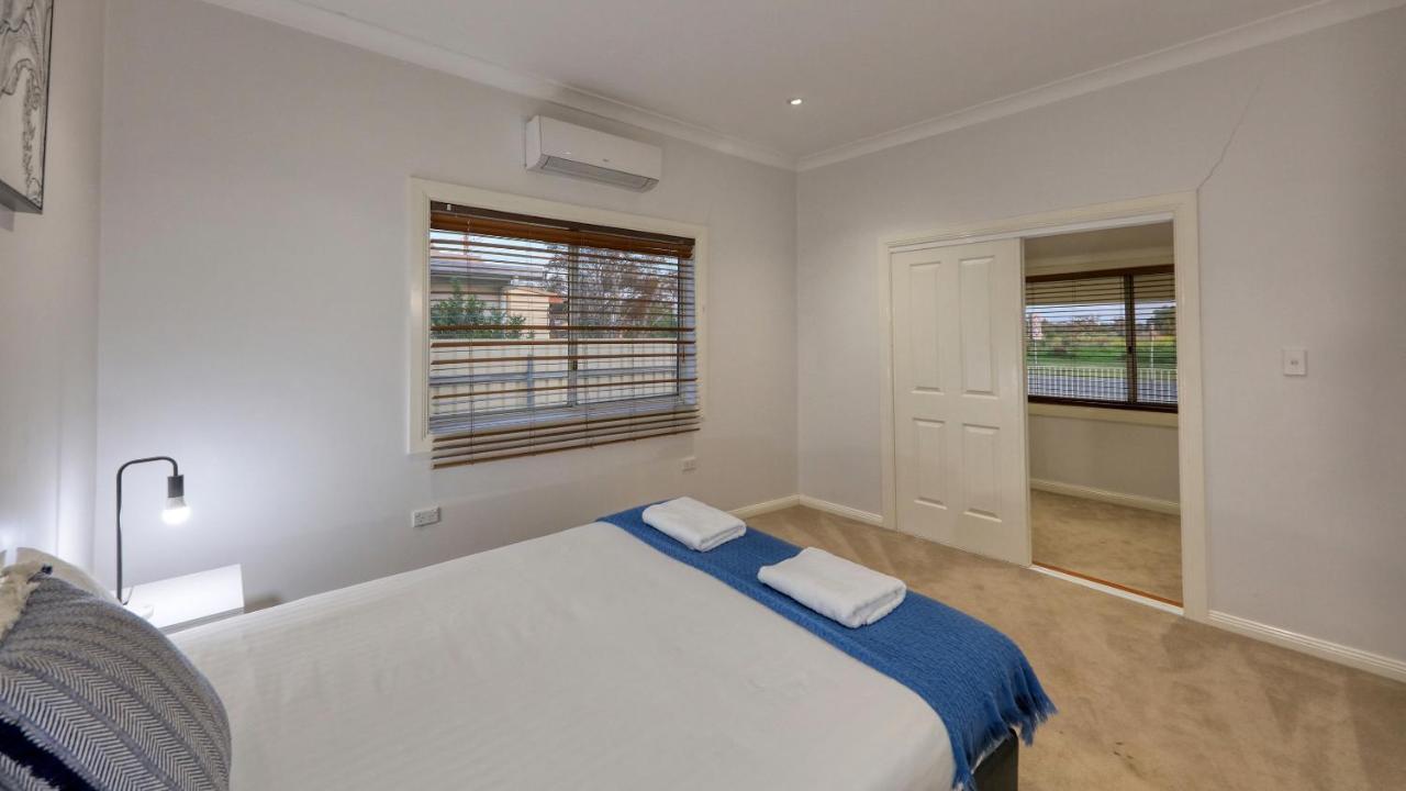 Castlereagh Lodge Motel Coonamble Esterno foto