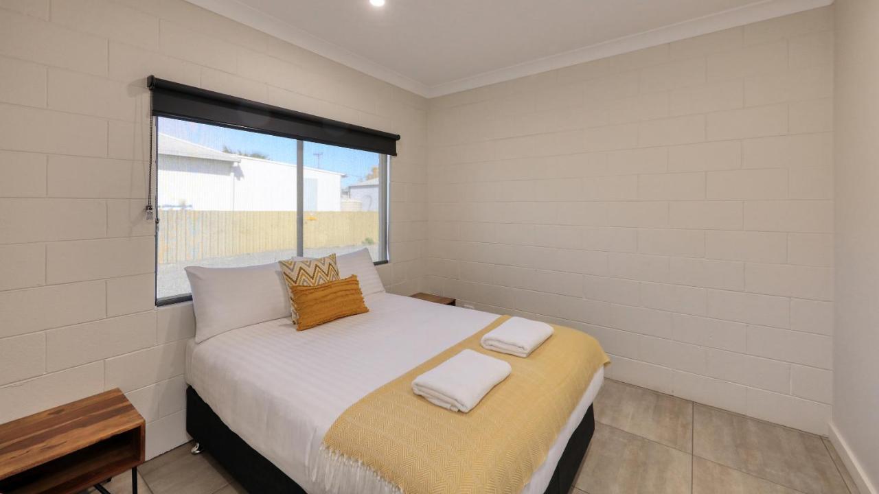 Castlereagh Lodge Motel Coonamble Esterno foto