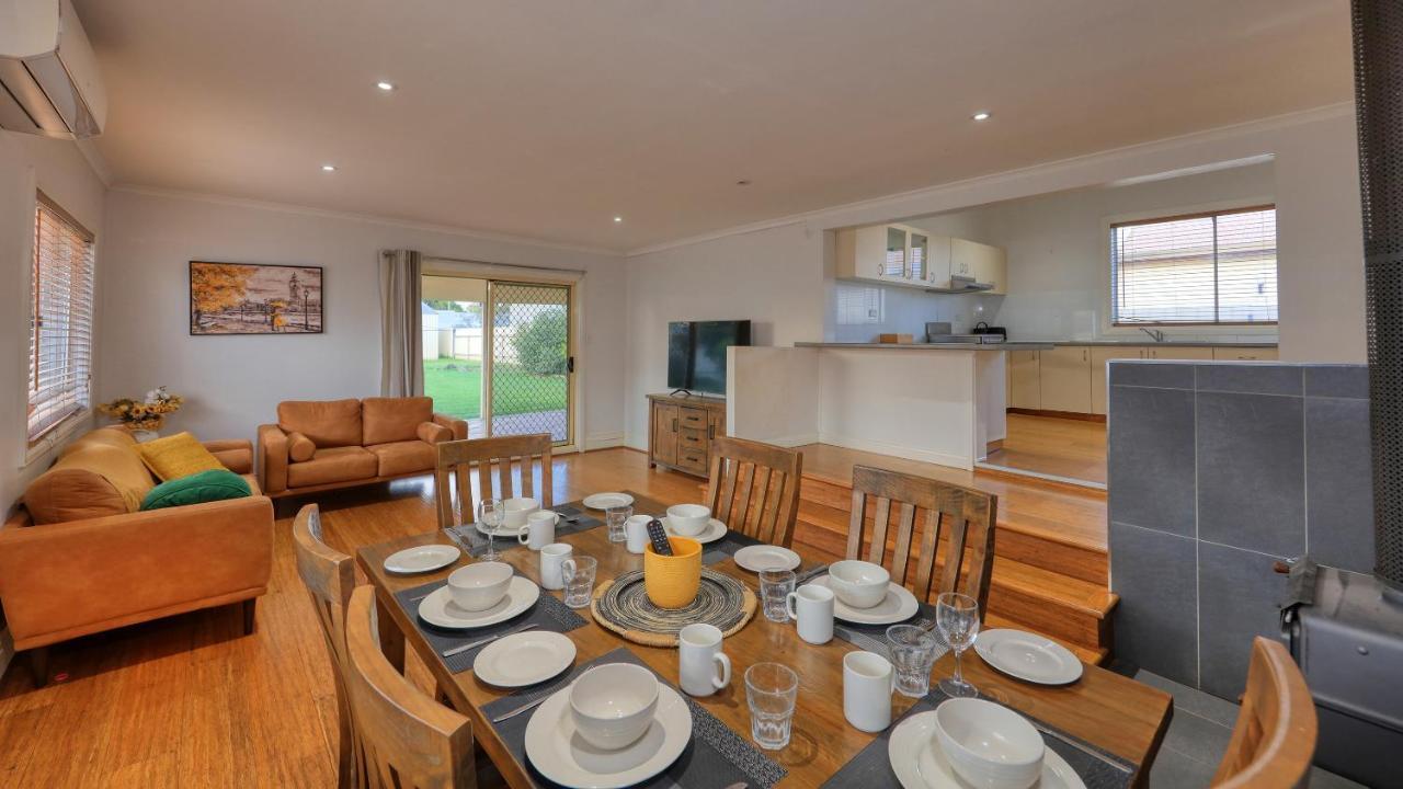 Castlereagh Lodge Motel Coonamble Esterno foto